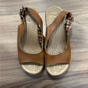 Crocs Wedge A-Leigh Slingback Cork Heel Sandal 11848 Tan